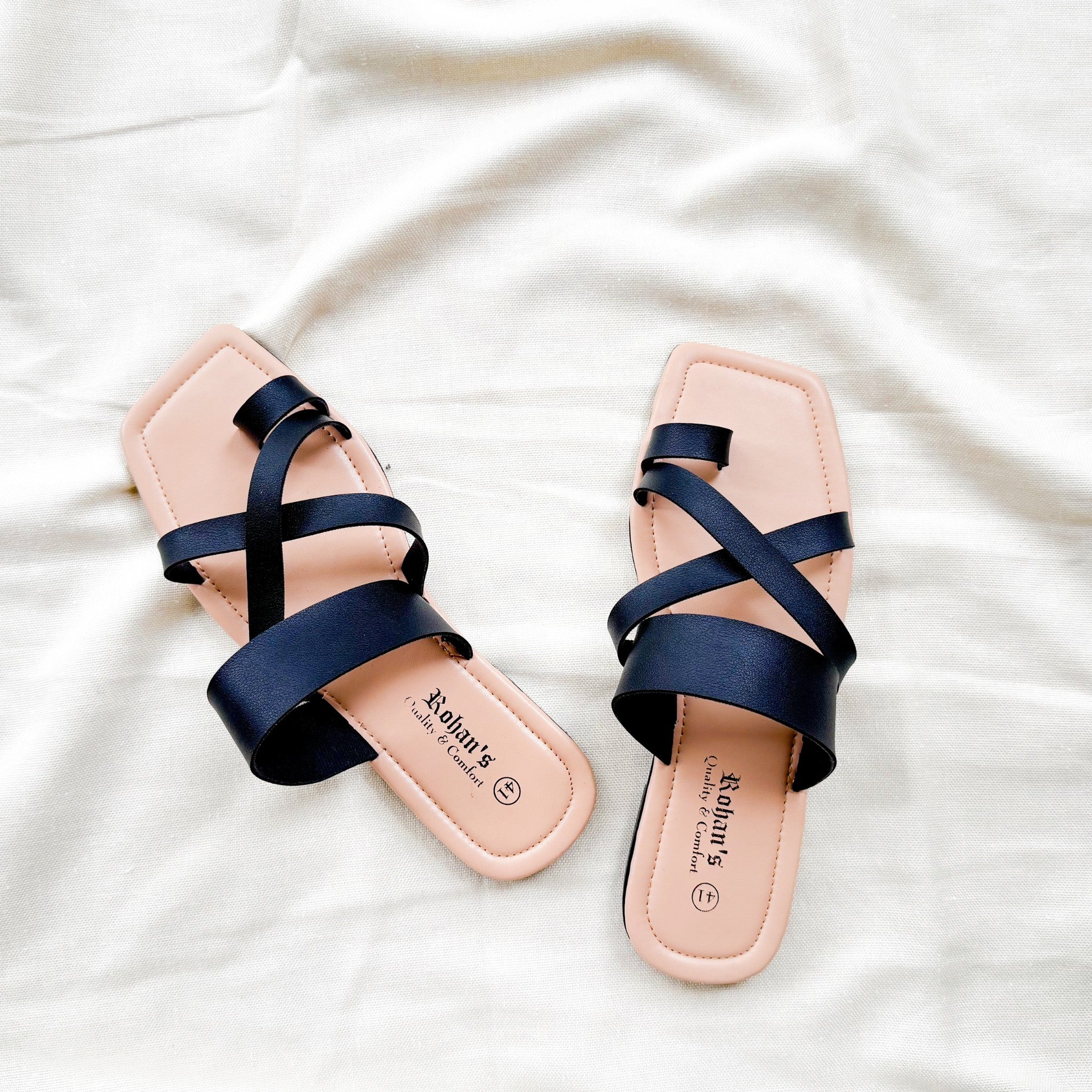 Aurelia Sandal Black