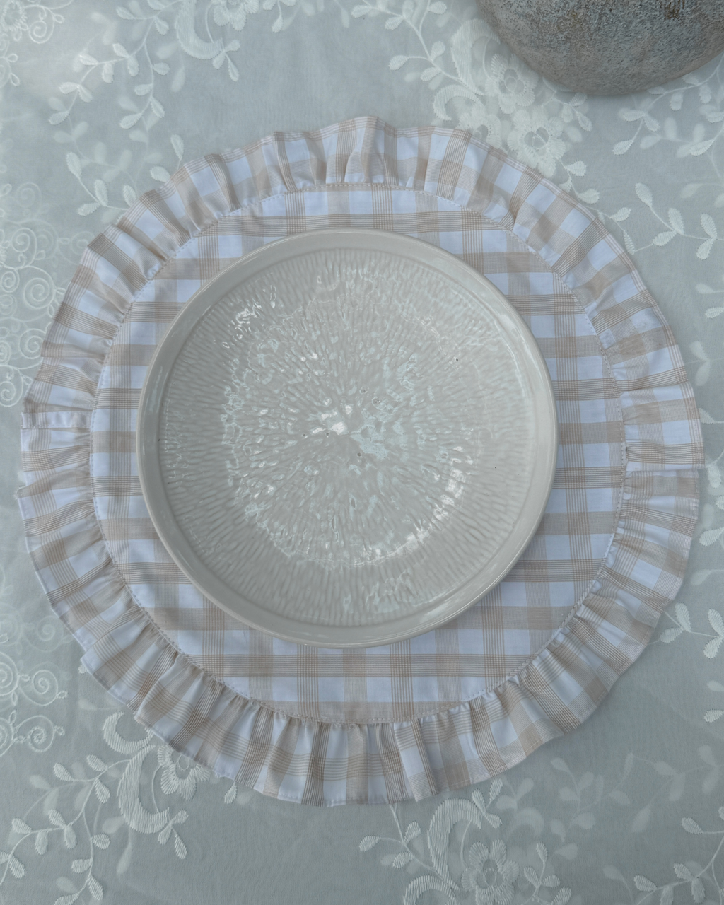 Cinnamon Check Round Placemat